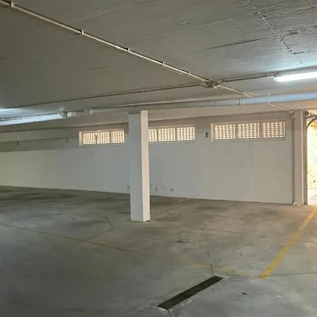 Oura Oasis C - Shared Pool - 6 Guests - *